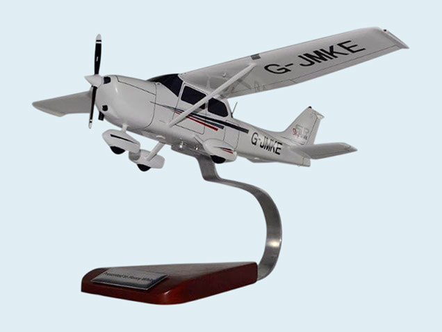 Take Flights Cessna 172 Skyhawk G-JMKE